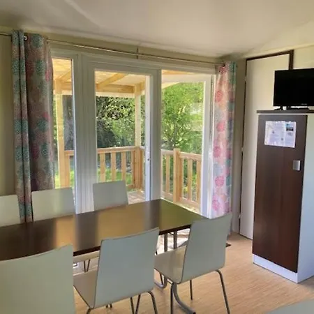 Camping-caravaning De La Molliere Camping Groffliers