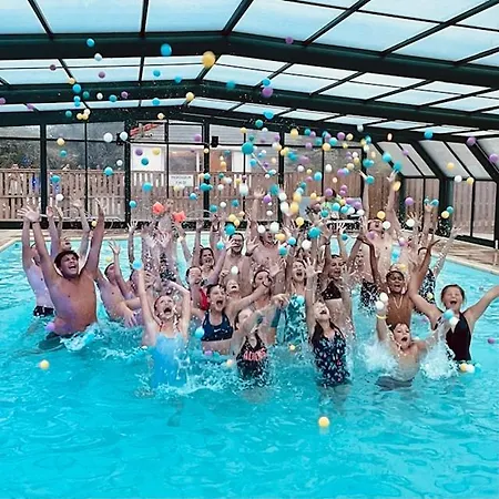 Camping-caravaning De La Molliere 3*