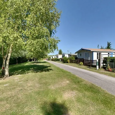 Camping-caravaning De La Molliere Campingplatz Groffliers
