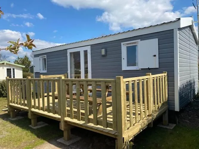 Camping-caravaning De La Mollière 3*