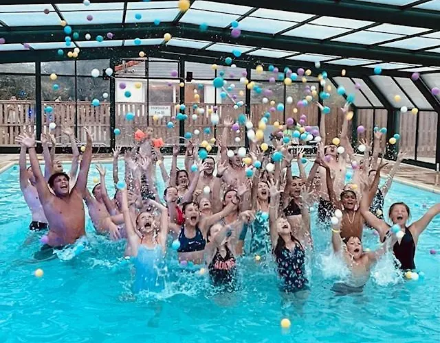 Camping-caravaning De La Mollière 3*