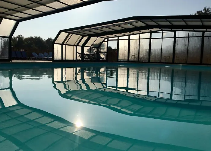 Camping-caravaning De La Mollière 3*